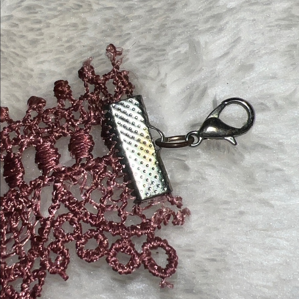 NWT BUNDLE OF 3 💋 CROCHETED LACE CHOKERS WITH EXTENDERS ROSE/GOLD/GREEN OS - Picture 8 of 12